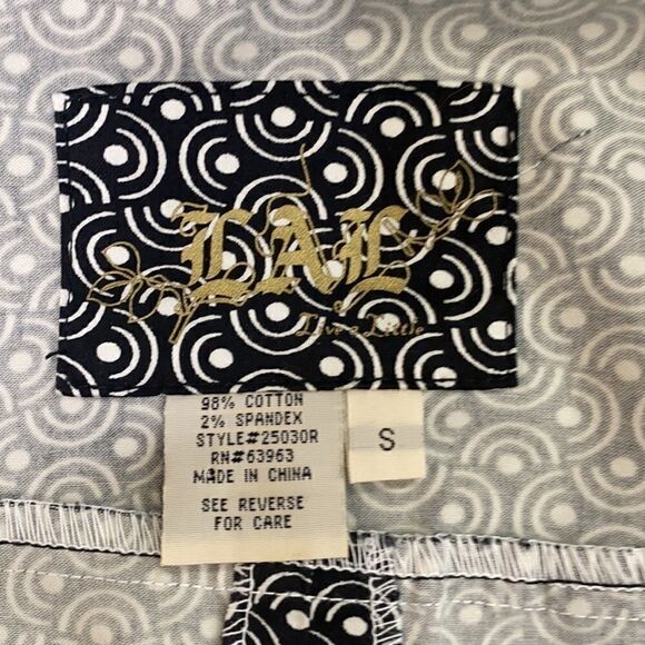 Cute Stylish Jacket - Picture 5 of 5